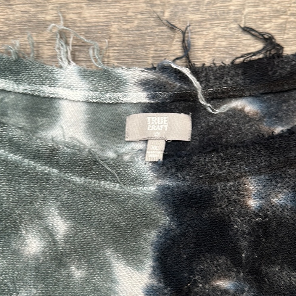 True Craft sweater-tee - Picture 3 of 3